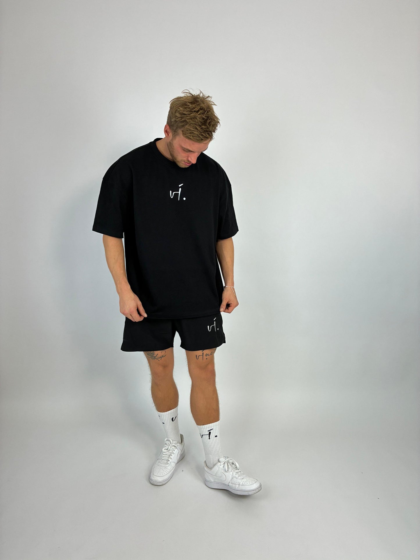 vi. VIN X CIT Limited Edition oversized Shirt