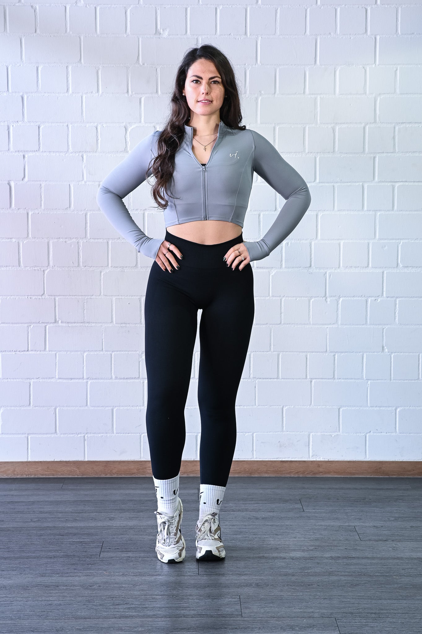 vi. Divi.ne Jacket