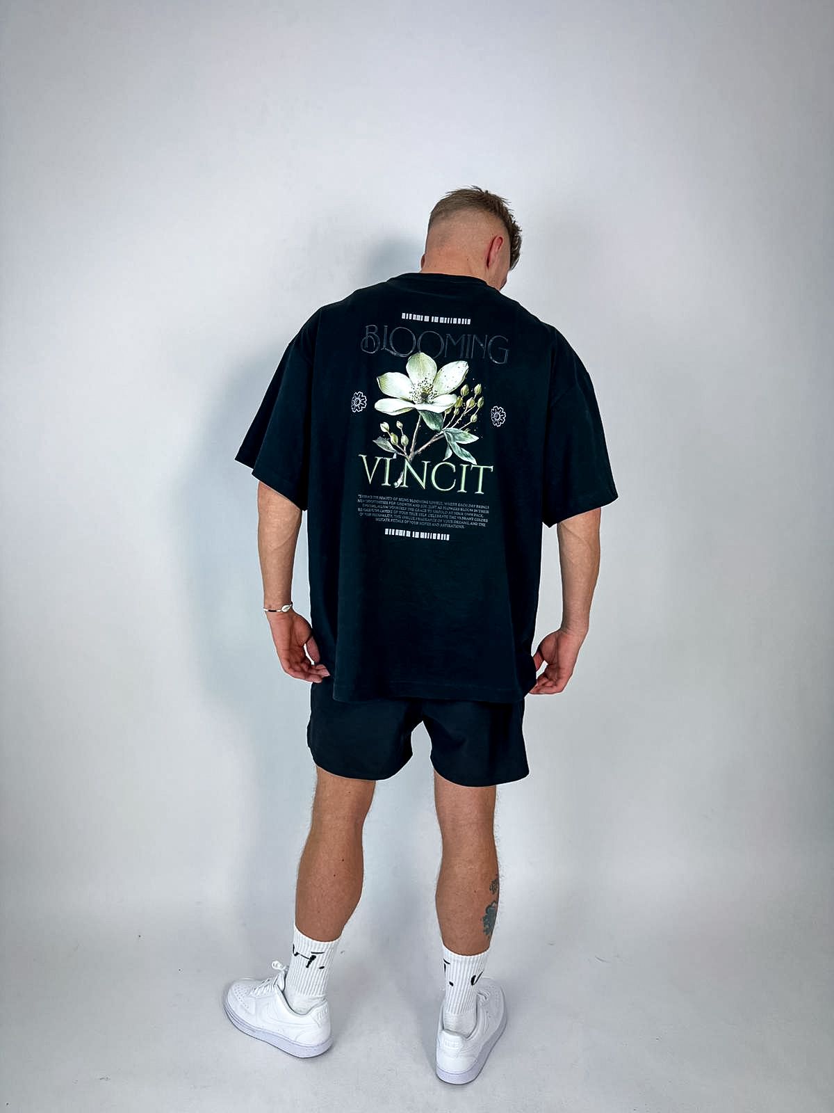 vi. BLOOMING VI.NCIT