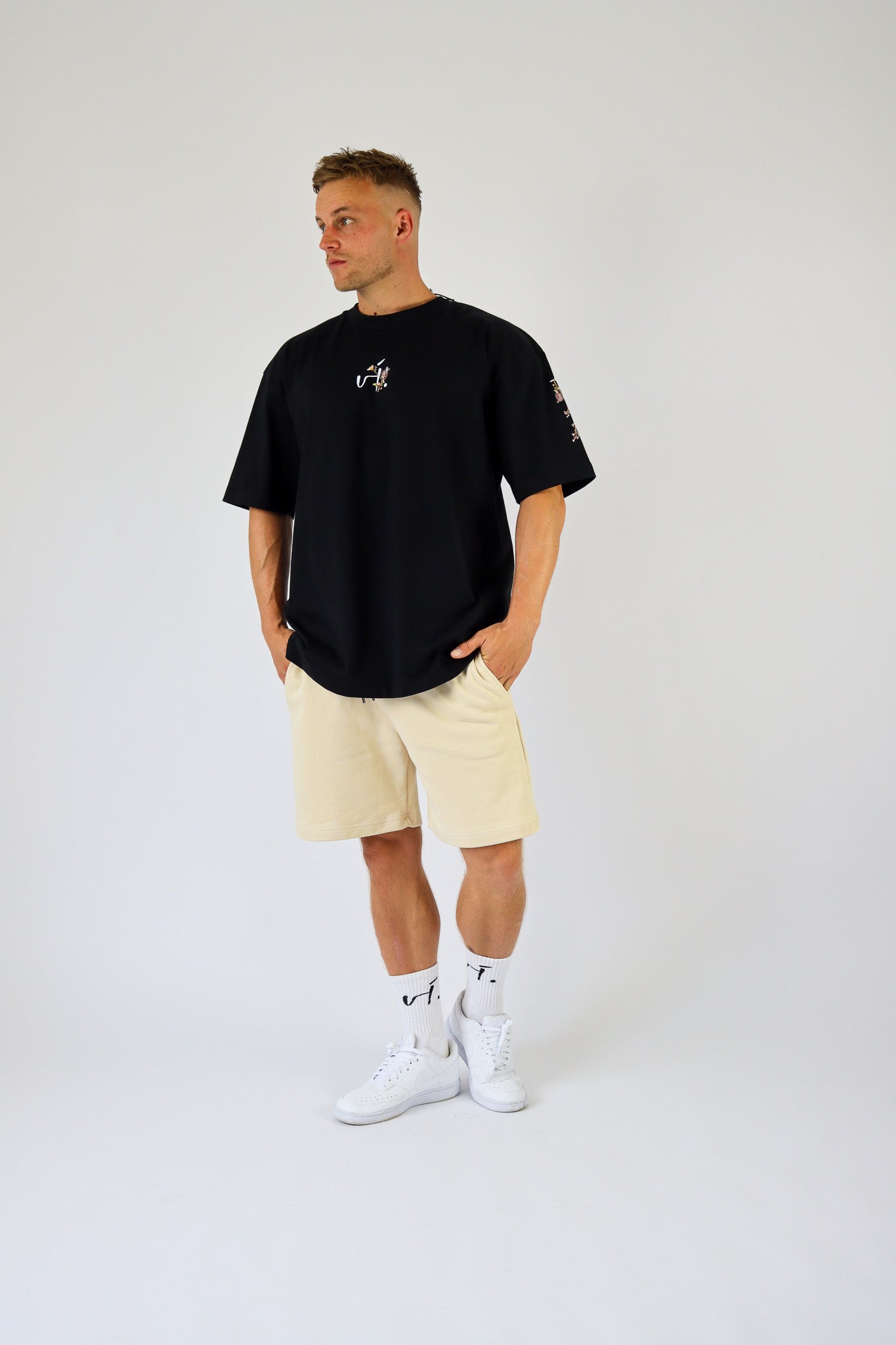 vi. Blooming II  Oversized shirt