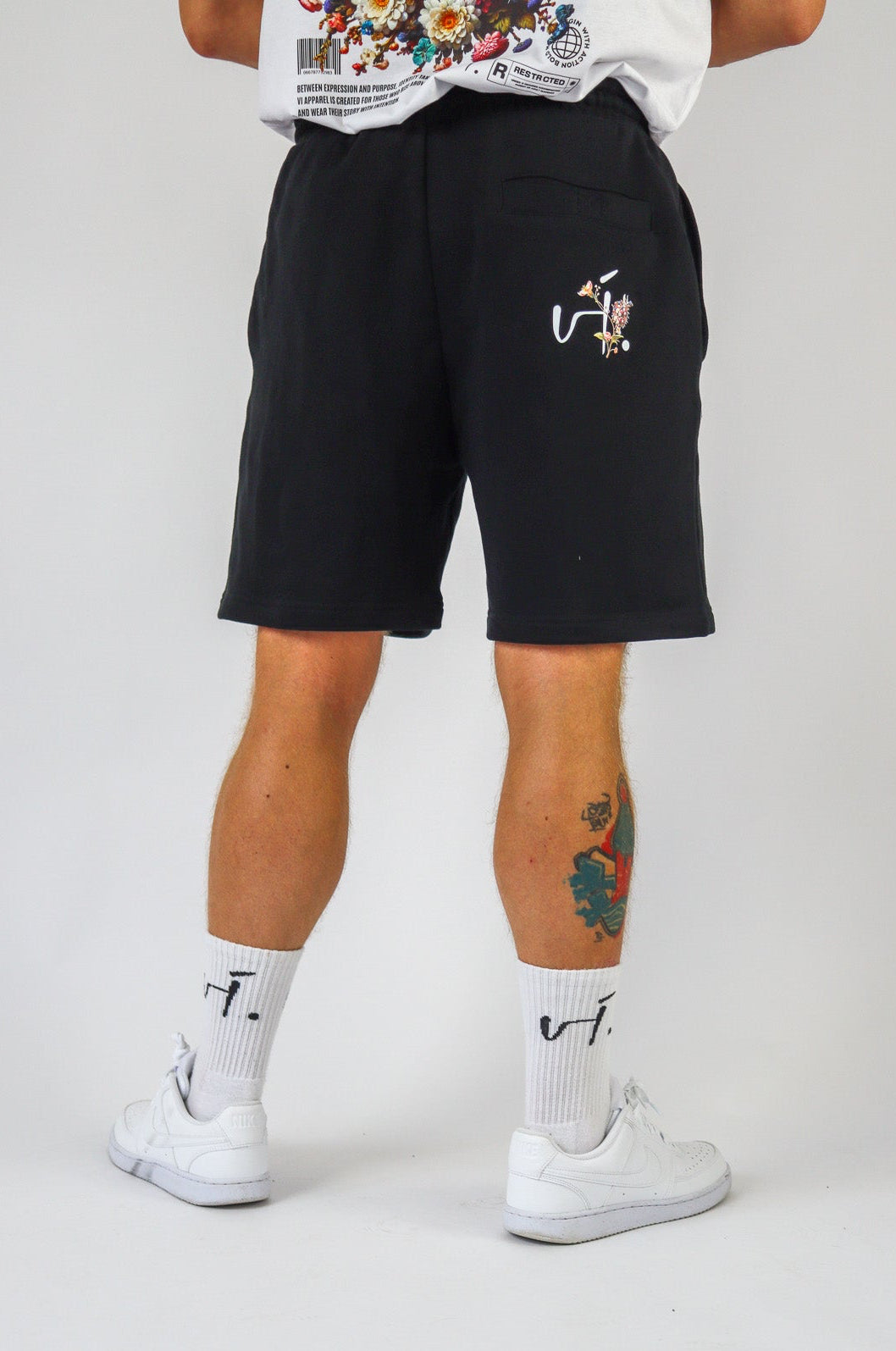 vi. BLOOMING II Sweat Shorts