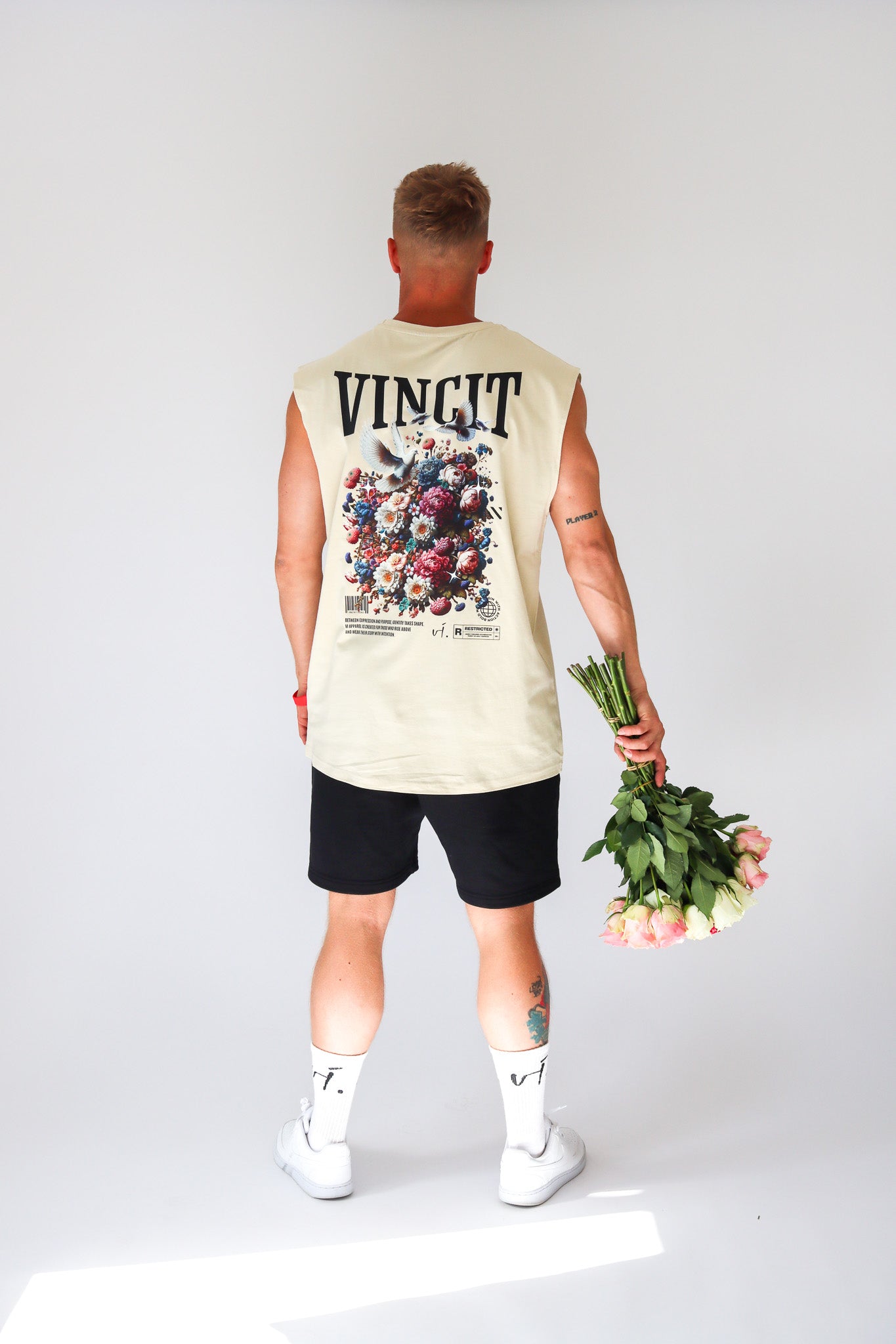 vi. BLOOMING II Sleeveless Shirt