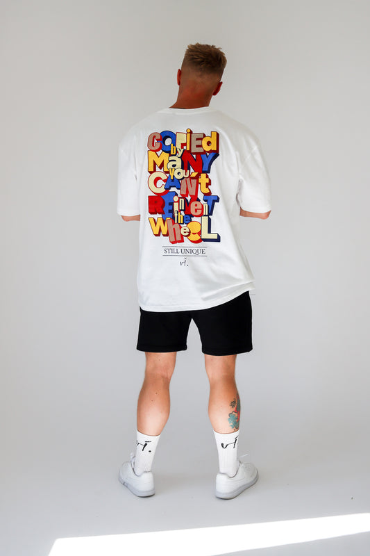 vi. STILL UNIQUE Oversized shirt