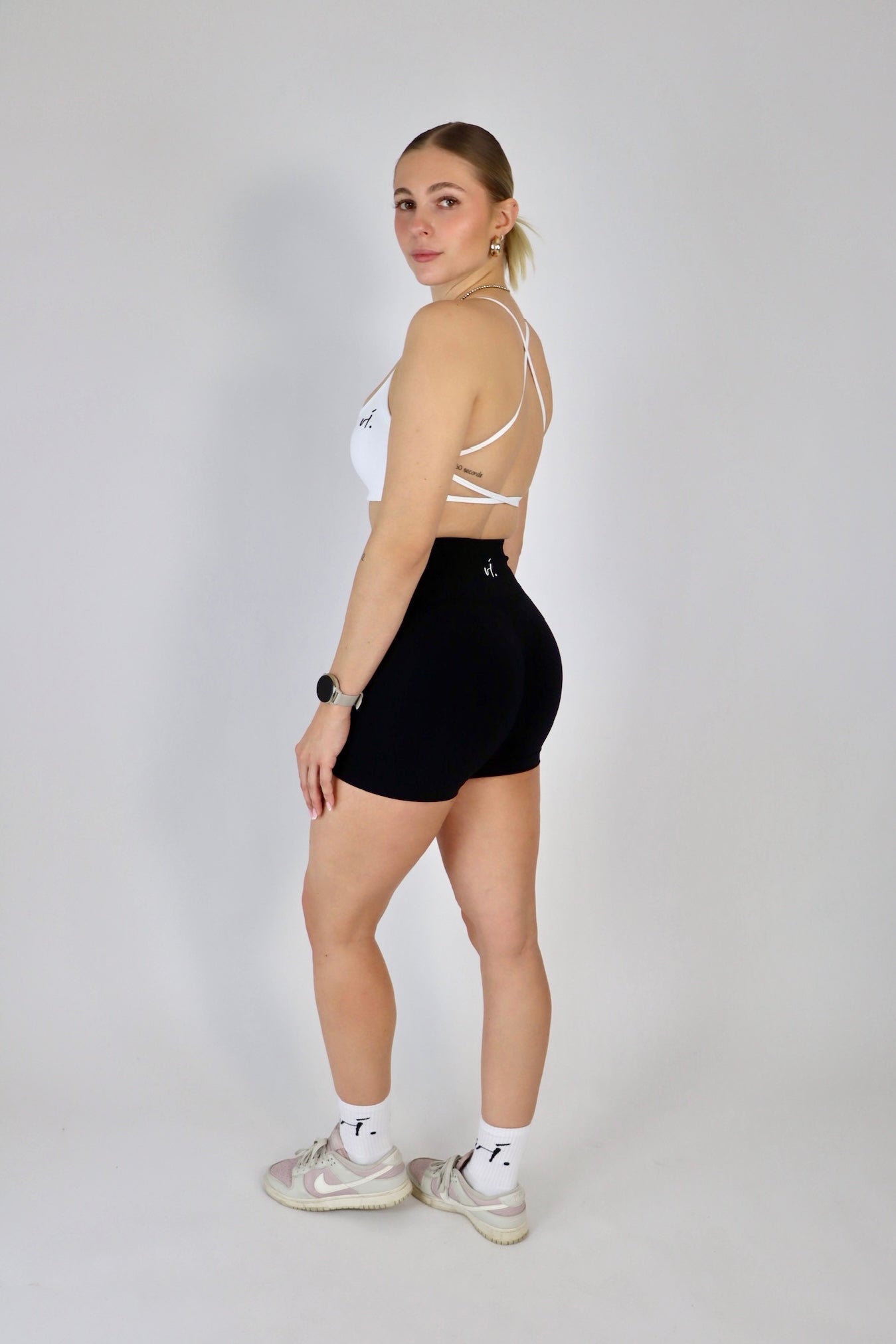 vi. invi.ncible Shorts