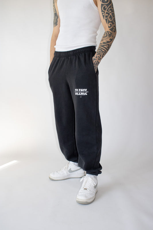 vi. BUILD IN SILENCE Heavy Sweatpants men
