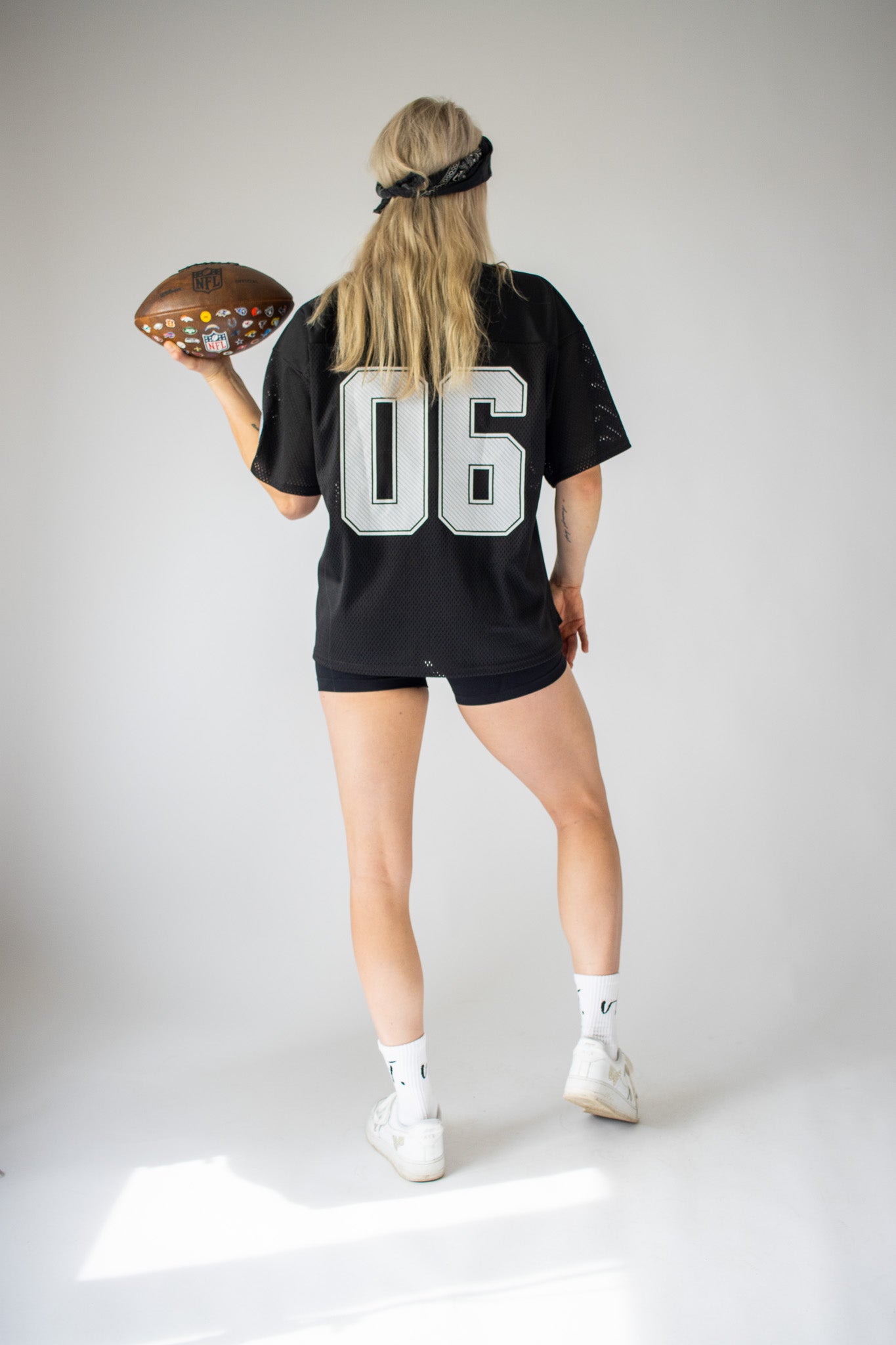 vi. Levi. AESTHETIC JERSEY LIMITED EDITION Women