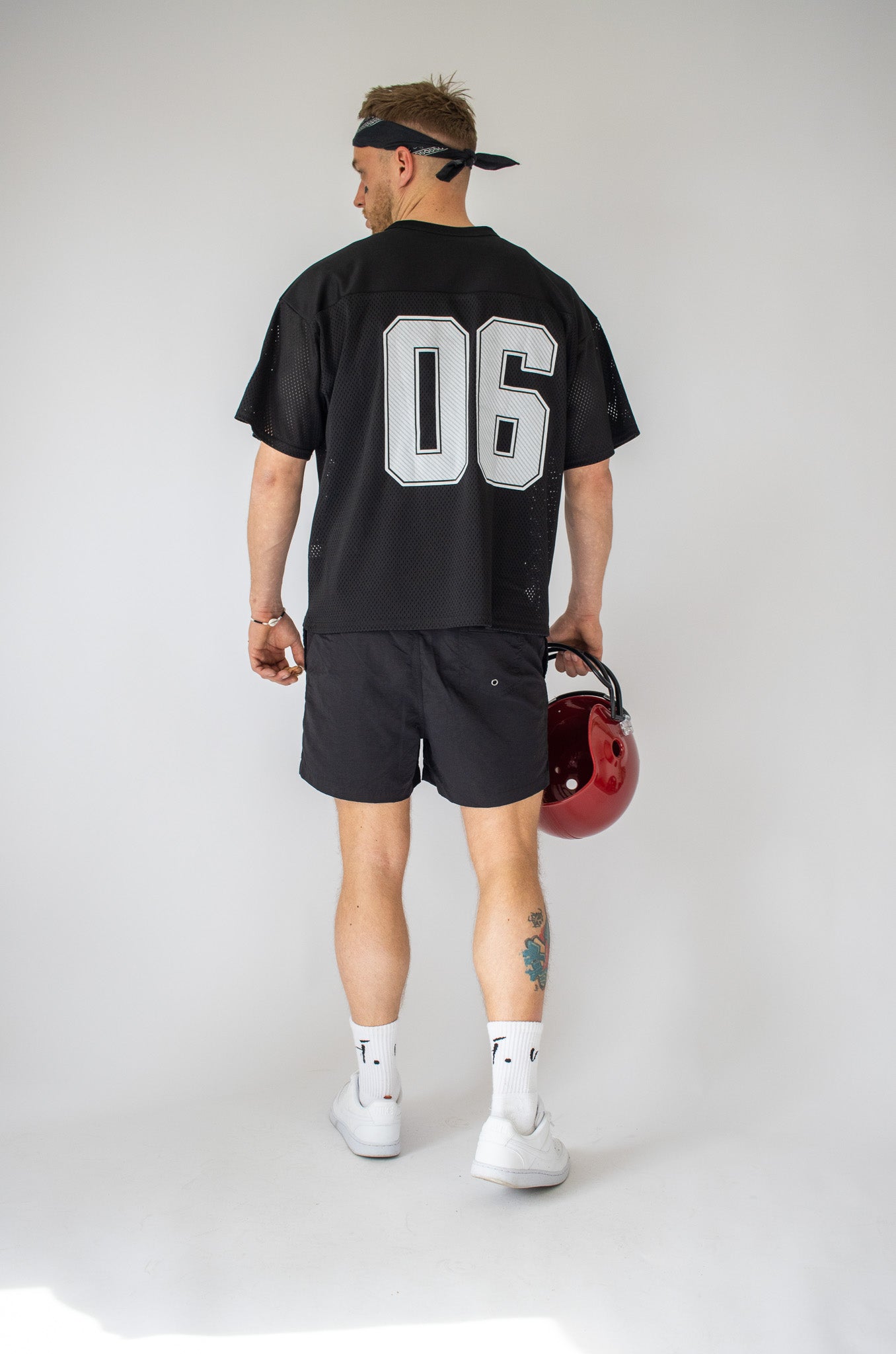 vi. Levi. AESTHETIC JERSEY LIMITED EDITION Men