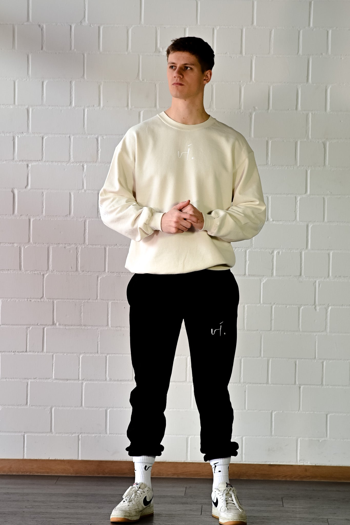 vi. vi.ngs Oversized Sweater Men