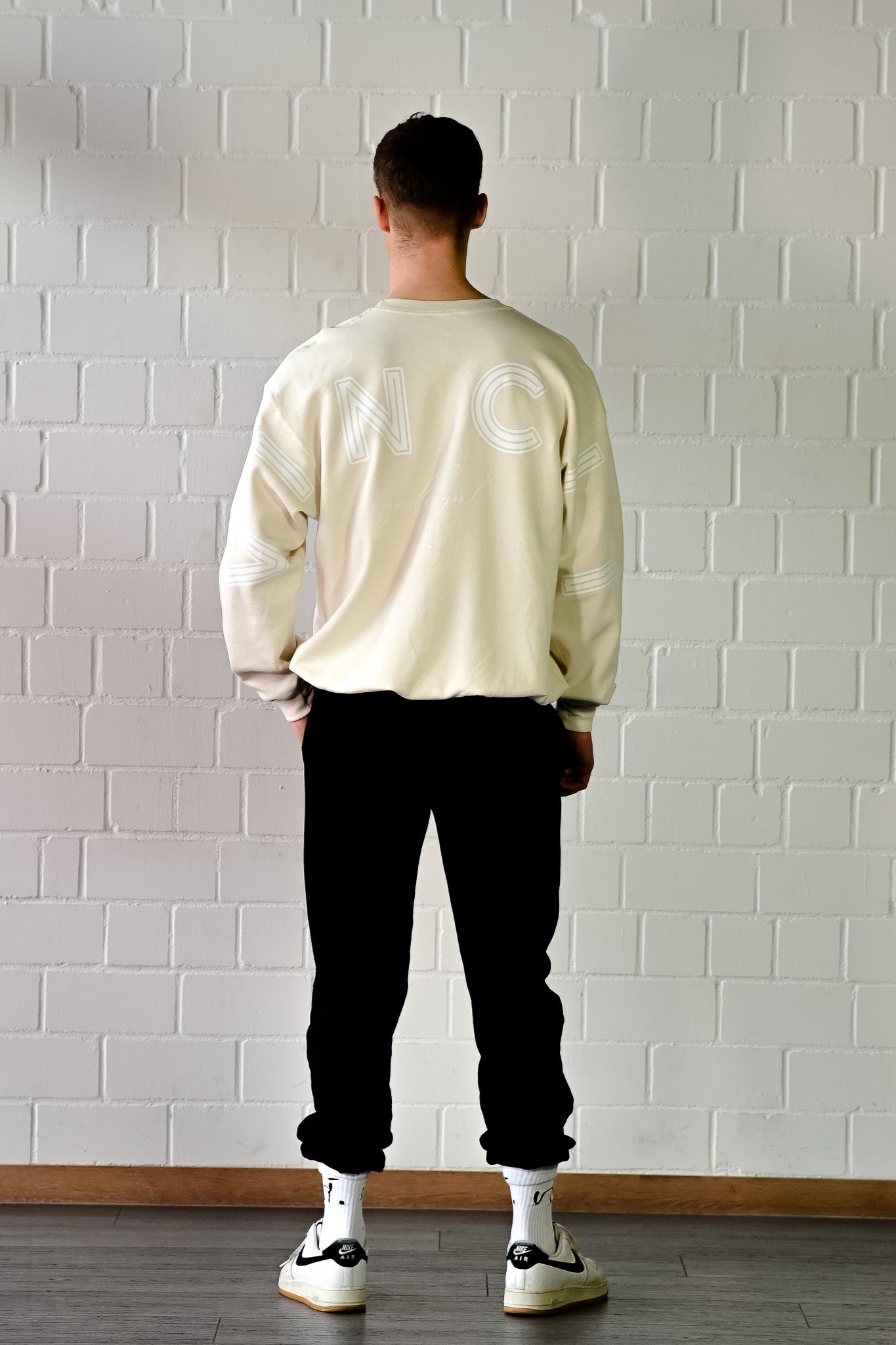 vi. vi.ngs Oversized Sweater Men