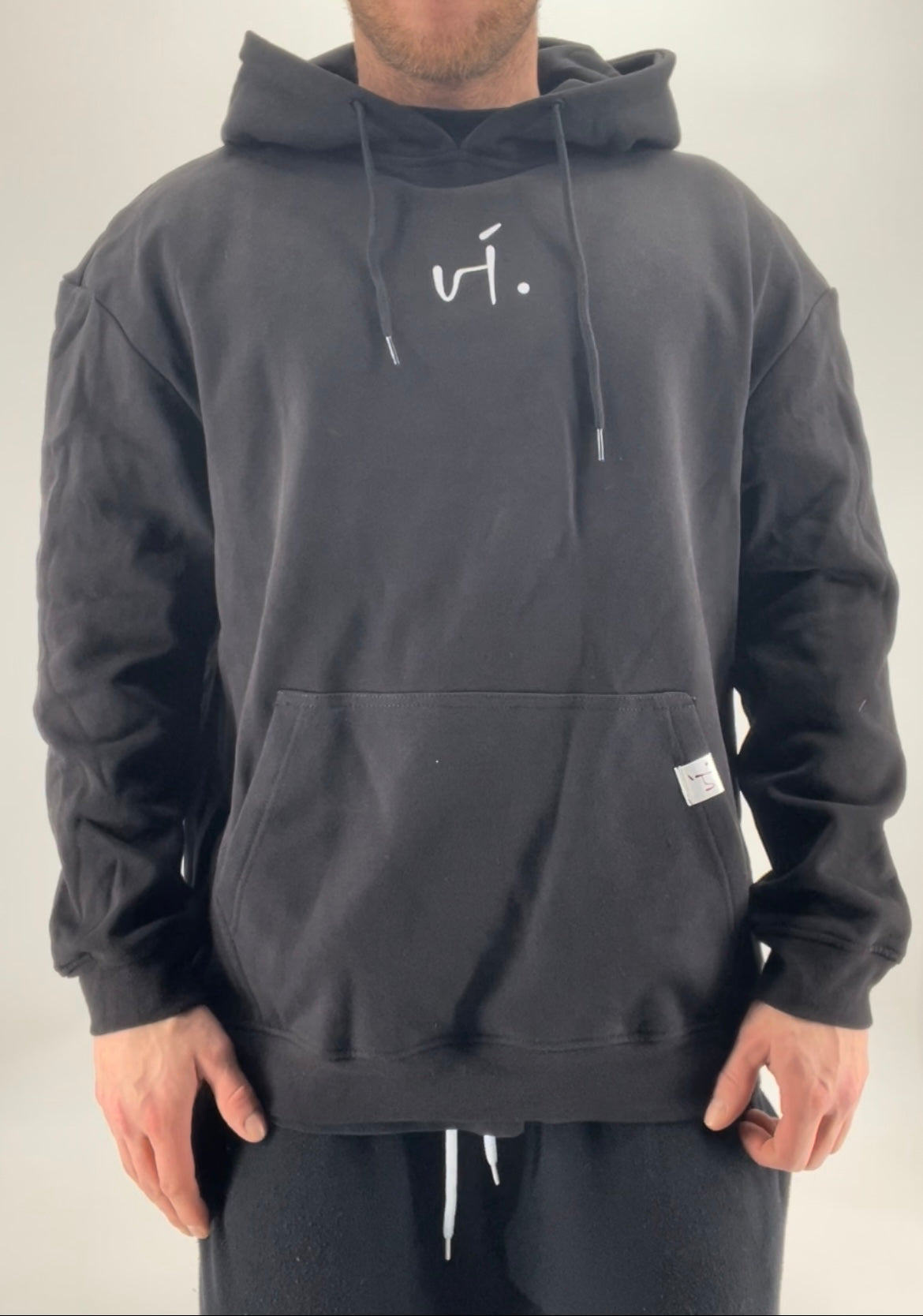 vi. Oversized Hoodie unisex